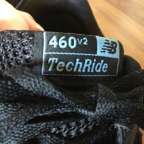 ✔️ New Balance 460 V2 Tech-Ride Sneaker Ladies Size 7 - Picture 5 of 8